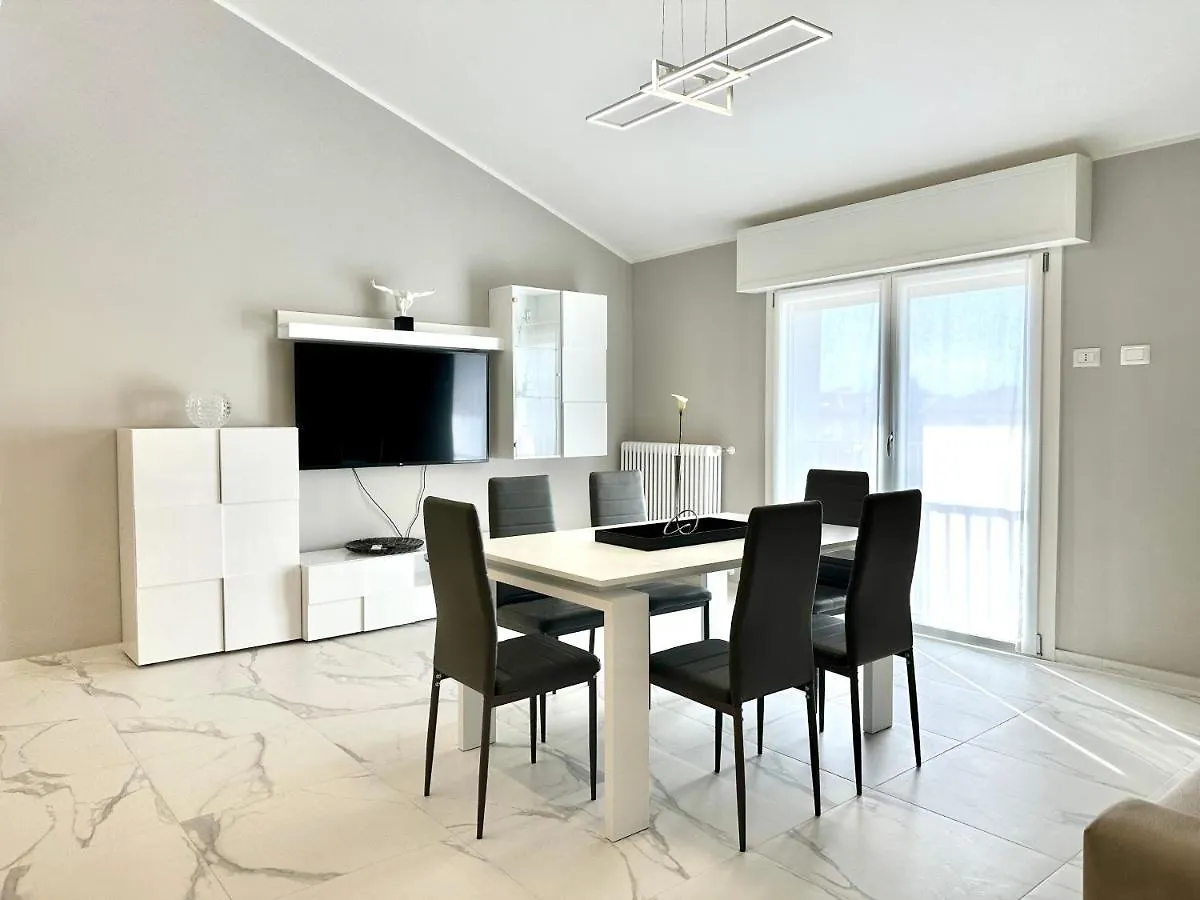 Donnino Apartments Fidenza
